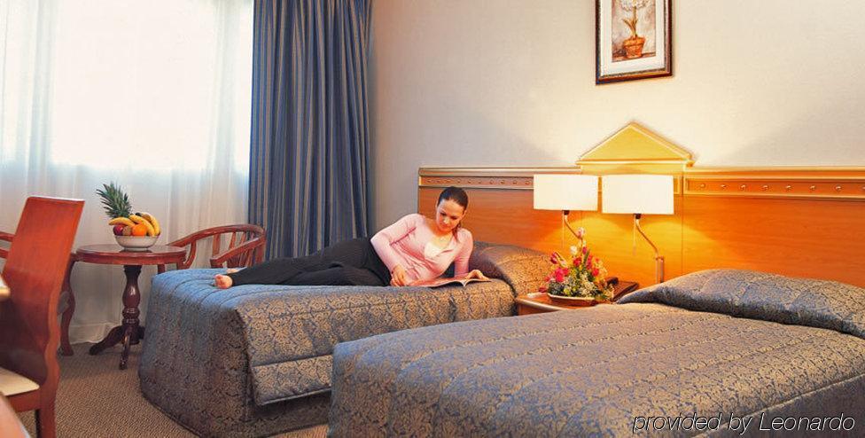 Hotel Coral Oriental Dubai Zimmer foto