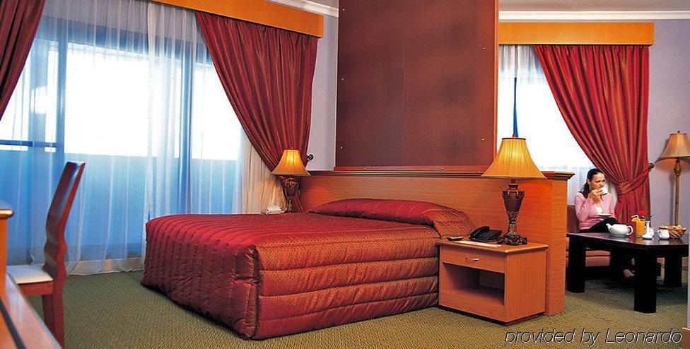 Hotel Coral Oriental Dubai Zimmer foto